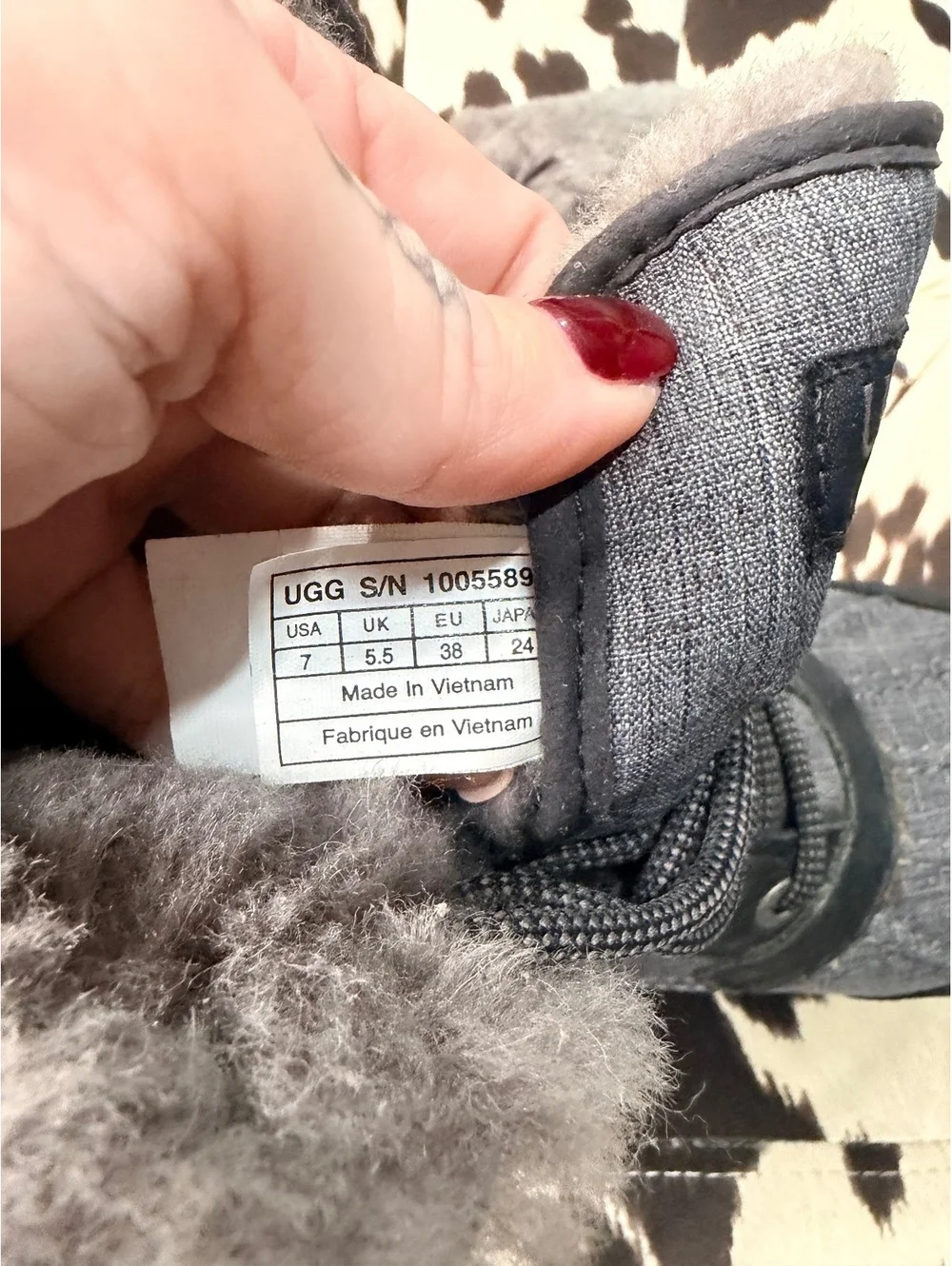 UGG Australia Women's Winter Waterproof Snow Boots Size 7